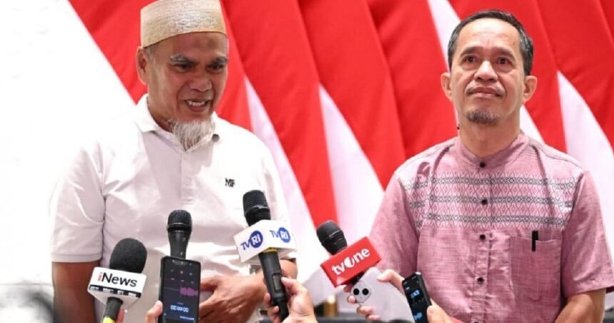 Dua Guru SMA Luwu Utara