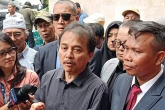 9 Jam Digarap Penyidik, Roy Suryo Dicecar Ratusan Pertanyaan