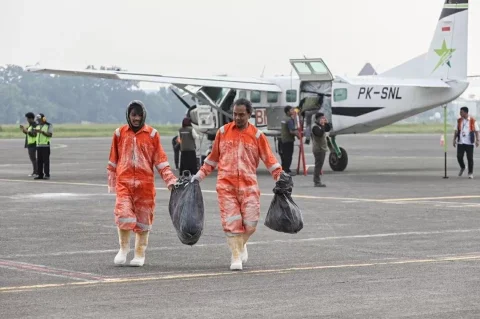 Prakira Cuaca 18 November, BMKG:Hujan Ringan Guyur Jabodetabek