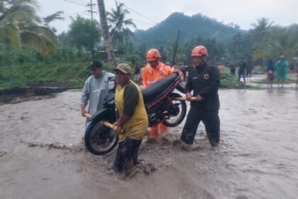 Banjir Melanda 8 Desa di Pandeglang Banten, 3.181 Jiwa Terdampak