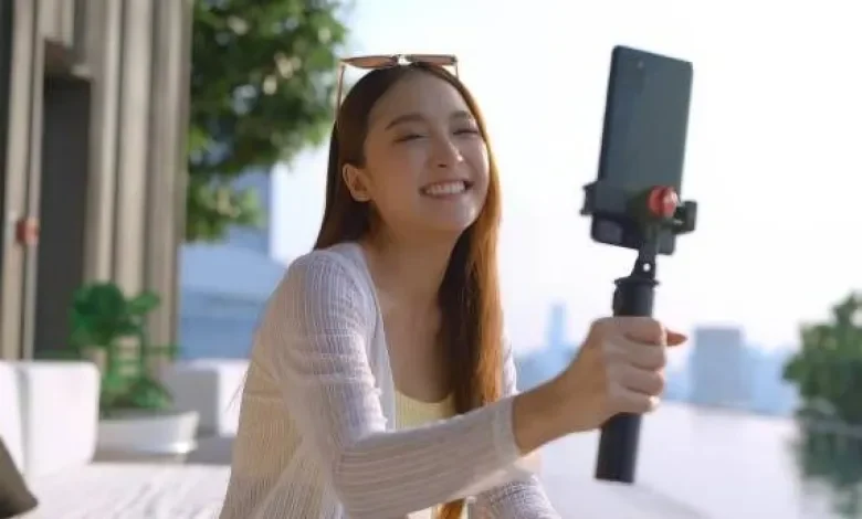 Cegah Konten Menyesatkan, DPR Usulkan Influencer Wajib Sertifikasi Profesi