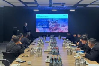 KSAL Muhammad Ali Tinjau Simulator Kapal Selam dan AUV Canggih di Jerman