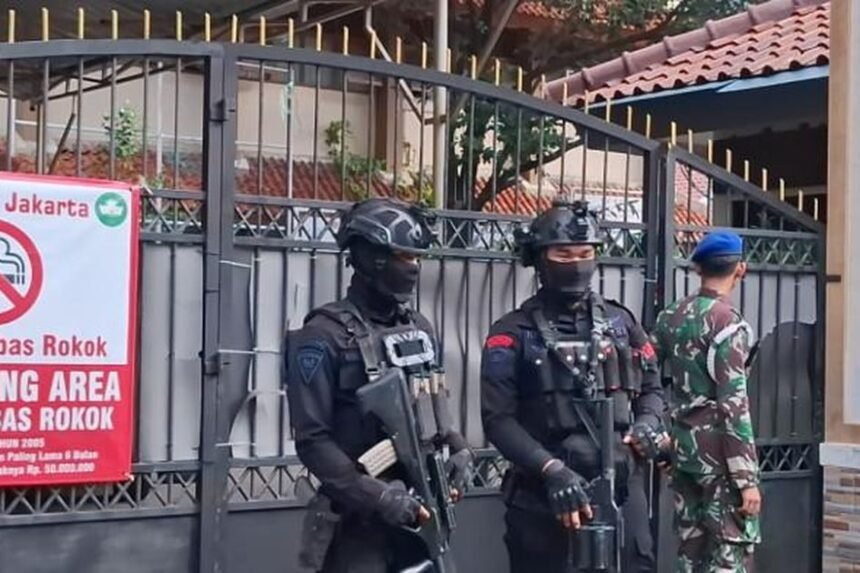 Polisi: Pelaku Bom SMAN 72 Jakarta Rakit Sendiri via Tutorial Internet