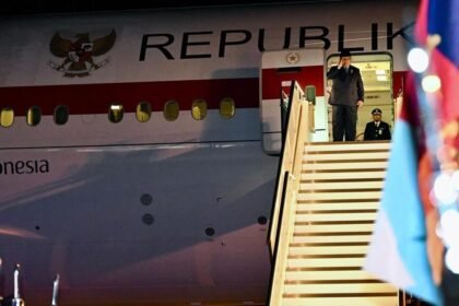 Prabowo Pulang ke Indonesia Setelah Kunjungan Resmi di Australia