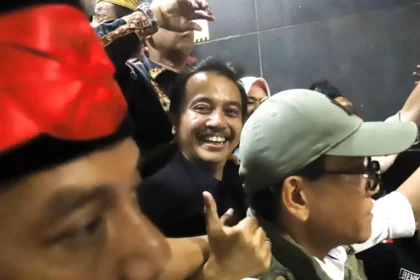 Roy Suryo Dicekal Polda Metro Jaya Usai Ditetapkan Tersangka Dugaan Ijazah Palsu Jokowi
