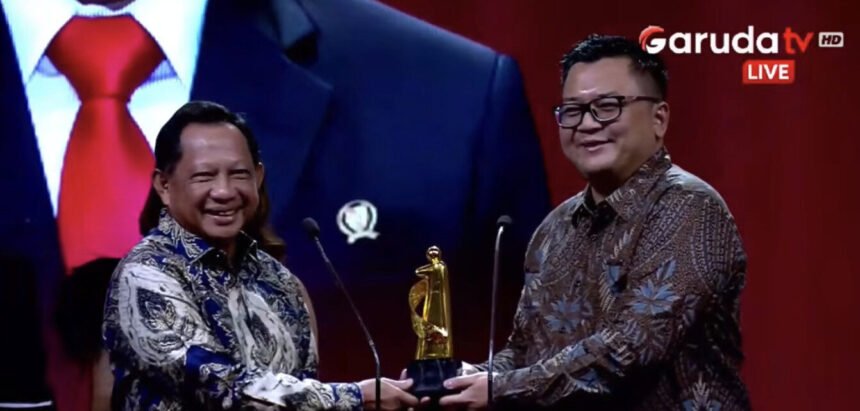 Garuda TV Nobatkan Tito Karnavian sebagai Pemimpin Teladan Bidang Pemerintahan Dalam Negeri