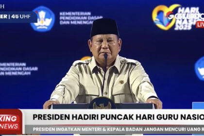 Soal Renovasi 60 Ribu Sekolah, Presiden Prabowo "tegur" Mensesneg : "Jangan Lihat Kiri Kanan, Kau yang Ku Tanya"