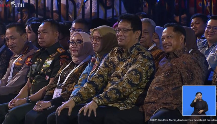 Butuh Dana Bangun 300 Ribu Jembatan, Presiden Prabowo Colek Menkeu : "Tambah Lagi Pusing Purbaya"