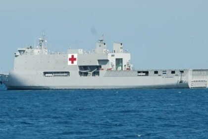 TNI AL Terjunkan Hantu Laut dan Kapal Perang untuk Tangani Bencana di Sumatera