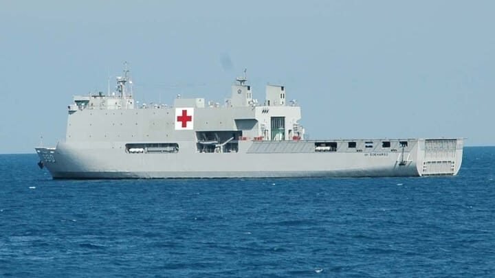 TNI AL Terjunkan Hantu Laut dan Kapal Perang untuk Tangani Bencana di Sumatera