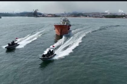 TNI AL Pamer Kekuatan Laut di Morowali, Dua KRI Berhasil Sekat dan Kuasai Kapal Sasaran dalam Latgab TNI 2025