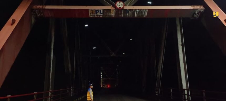 Kementerian PU Siagakan Tim Khusus, 20 Jembatan Nasional Rawan Awan Panas Semeru Dipantau Ketat