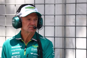 Adrian Newey Resmi Jadi Team Principal Aston Martin Mulai 2026