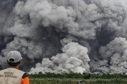 Lolos dari Terjebak Erupsi Semeru, 178 Pendaki Berhasil dievakuasi