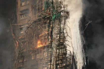 Tragedi Hong Kong: 128 Tewas dalam Kebakaran Apartemen Terburuk dalam 70 Tahun