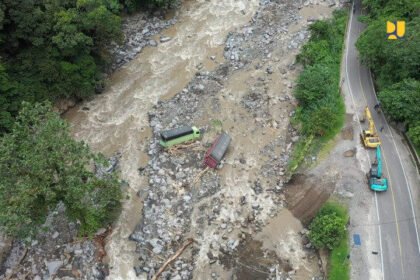 Kementerian PU Turun Tangan, Alat Berat Dikerahkan Tangani Banjir Tapanuli