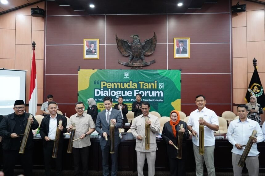 Mentan Raih Tingkat Kepuasan Tertinggi, Pemuda Tani Indonesia: Pak Amran Menteri Terbaik