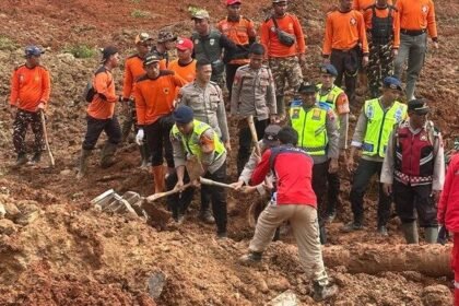 Hari Ketiga Pencarian Longsor Cilacap : 11 Korban Ditemukan Tewas, 12 Masih Hilang