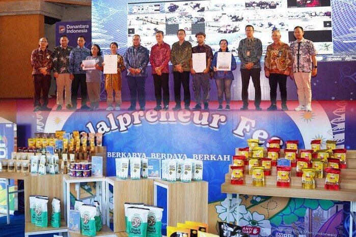 PNM Bersama MES Dorong Usaha Ultra Mikro Naik Kelas Lewat Produk Halal 2 PNM Bersama MES Dorong Usaha Ultra Mikro Naik Kelas Lewat Produk Halal