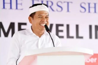 Pemprov Jabar menyiapkan kebijakan baru untuk memusatkan pengelolaan jalan desa demi mempercepat pembangunan dan peningkatan layanan kesehatan masyarakat.