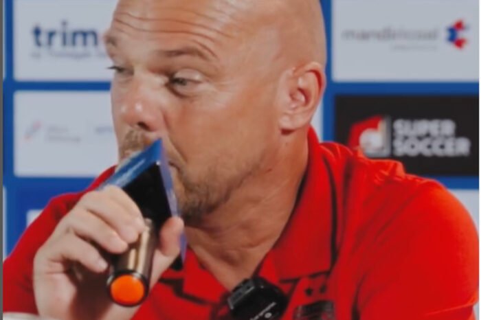 Pelatih Bali United Johnny Jansen mengungkapkan timmnya fokus menatap laga kandang kontra Persis Solo yang tengah melakukan perubahan besar jelang pekan ke-13 Super League 2025.