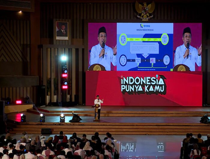 Menkop Ferry uraikan Kopdes Merah Putih sebagai pusat ekonomi desa yang mandiri dan modern, lengkap dengan layanan kesehatan, pembiayaan, logistik, dan infrastruktur penunjang nelayan serta UMKM.