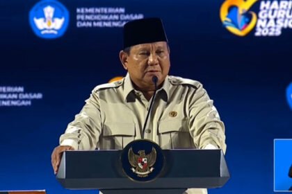 Presiden Prabowo Subianto memerintahkan percepatan penanganan bencana banjir dan longsor di Sumatera.