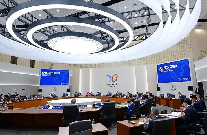 Presiden Prabowo Subianto menyerukan perdagangan adil dan setara dalam KTT APEC 2025 di Gyeongju, Korea Selatan.