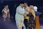 Dedikasi Umi Salamah dalam membangun pendidikan nonformal mendapat apresiasi langsung dari Presiden Prabowo.