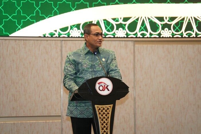 OJK Dorong Penguatan Ekosistem Keuangan Syariah di Seluruh Sektor Jasa Keuangan 4 OJK Dorong Penguatan Ekosistem Keuangan Syariah di Seluruh Sektor Jasa Keuangan