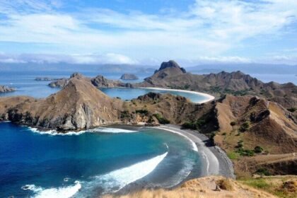 Delapan destinasi alam Labuan Bajo yang wajib dikunjungi karena menawarkan pengalaman terbaik dari Komodo hingga savana emas Gili Lawa Darat.