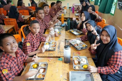 Program MBG disebut mampu melipatgandakan konsumsi ikan nasional berkat pemanfaatan bahan baku lokal.