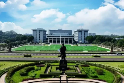 Panglima TNI Jenderal Agus Subiyanto menetapkan rotasi 57 perwira tinggi untuk memperkuat regenerasi dan efektivitas organisasi.