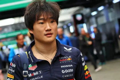 Yuki Tsunoda Kalahkan Verstappen di Kualifikasi GP Qatar, Kursi Red Bull 2026 Dipertaruhkan