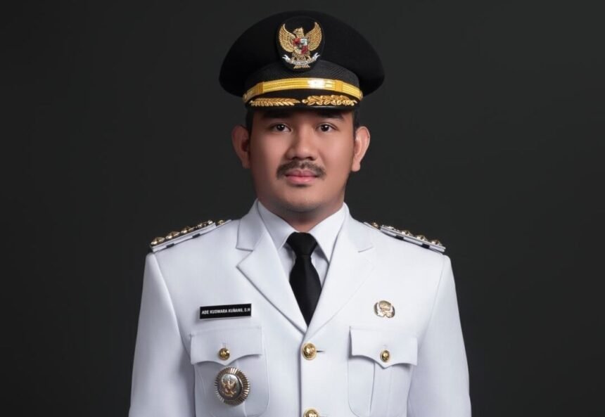 Bupati Bekasi Ade Kuswara Kunang Ditangkap KPK