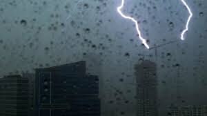 BMKG: Hujan Petir Berpotensi Terjadi di Jakarta Pusat dan Timur Sabtu Ini