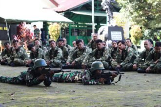 Hadapi Daerah Rawan, Jurnalis Garuda.TV Dibekali Gerakan Perorangan Taktis