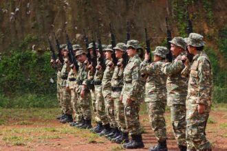 Kemhan Bekali Wartawan Pengenalan Menembak di Menlatpur Kostrad 