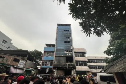 Kebakaran Terra Drone, Tito Perintahkan Evaluasi Izin Gedung di Jakarta