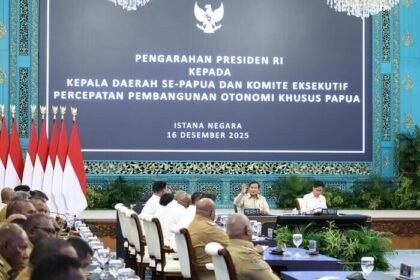 Presiden Prabowo Subianto menegaskan pentingnya swasembada energi di Papua melalui pemanfaatan tenaga surya dan air untuk daerah terpencil.
