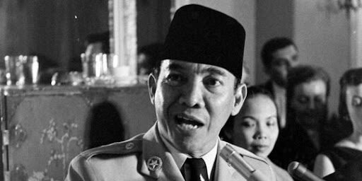 Jejak 5 Desember, Dari Sinterklas Hitam hingga Wafatnya Mandela