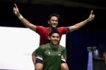 Bulutangkis Indonesia melampaui target dengan torehan tiga medali emas di SEA Games 2025 Thailand.