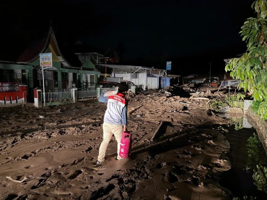 Pertamina Patra Niaga Regional Sumbagut melalui Integrated Terminal Teluk Kabung Salurkan Bantuan LPG ke Daerah Terisolir Sibolga dan Pulau Nias