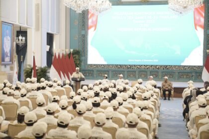 Presiden Prabowo saat menyampaikan pidatonya di hadapan kontingen Indonesia di Istana Merdeka, Jumat (5/12/2025) (Dok. Tim Media Presiden Prabowo)