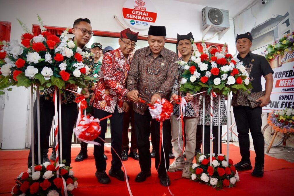 Menkop Apresiasi Kopkel Merah Putih Tukangkayu Mampu Kembangkan Produk Gula dan Kopi 2 Menkop Apresiasi Kopkel Merah Putih Tukangkayu Mampu Kembangkan Produk Gula dan Kopi