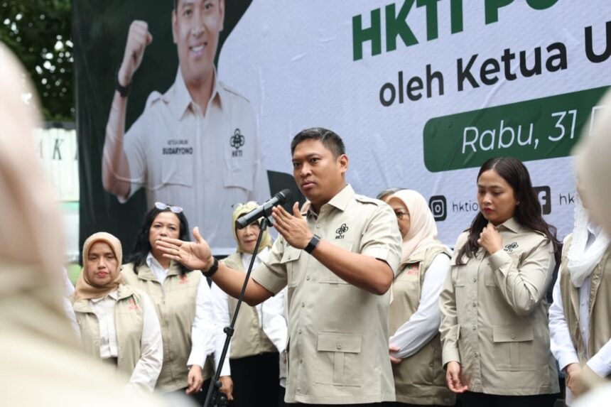 Wamentan Sudaryono Lepas Bantuan HKTI Peduli Tahap II untuk Korban Bencana di Aceh