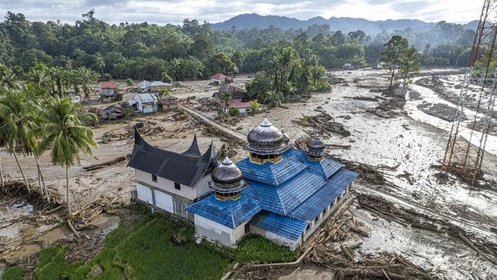 Aceh Darurat Bencana : 173 Tewas, Ratusan Hilang, Krisis BBM dan Sembako Melumpuhkan Warga