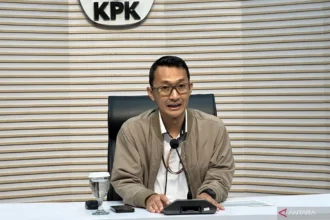 Kabur Saat OTT, Kasi Datun Kejari HSU Tabrak Petugas KPK