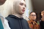 Inara Rusli Resmi Cabut Laporan Dugaan Penipuan Insanul Fahmi : "Patuh Pada Suami"