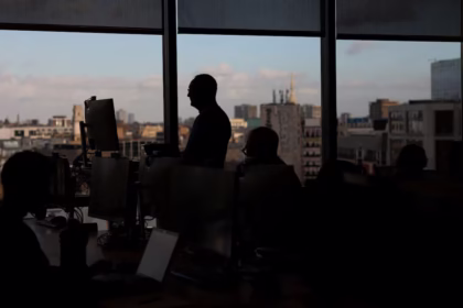 Pengangguran Inggris Naik ke 5,1%, Sentuh Level Tertinggi Sejak 2021